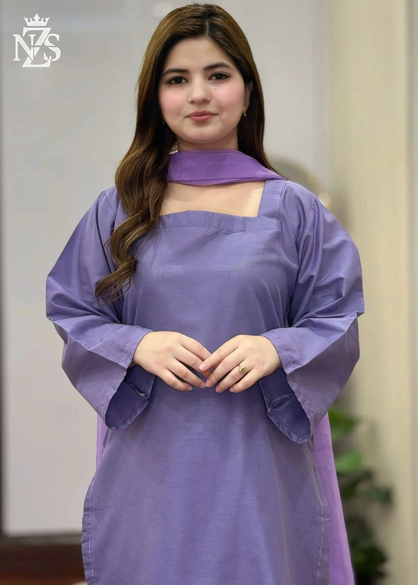NZS LUXE Lawn Farshi Set 2-Piece Stitched Suit in Lavender - image 2