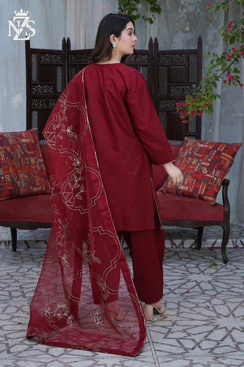 NZS LUXE Lawn Farshi 3-Piece Stitched Suit in Maroon - image 2