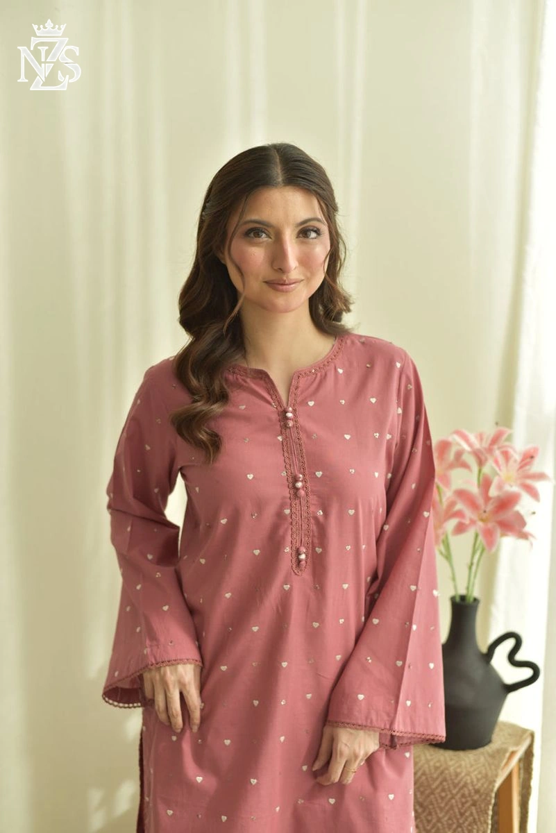Lamia Embroidered Cambric 3-Piece Stitched Suit in Tea pink - image 3