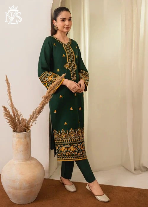 Tania Embroidered Linen 2-Piece Stitched Suit in Bottle green - image 3