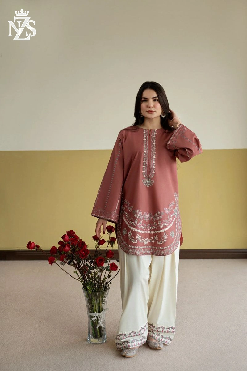 Umaima Embroidered Cambric 2-Piece Stitched Suit in Dusty pink - image 3