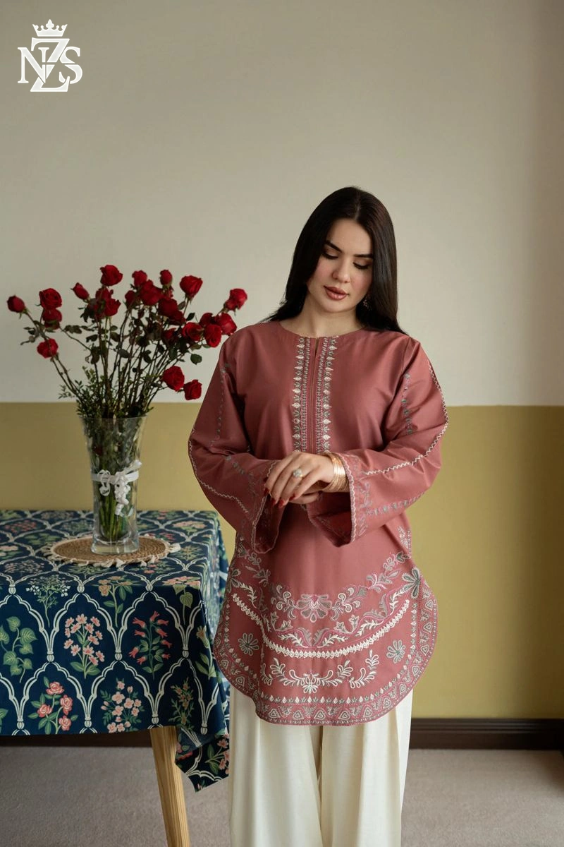 Umaima Embroidered Cambric 2-Piece Stitched Suit in Dusty pink - image 4