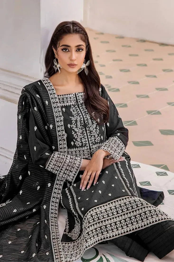 Black Embroidered Khaddar 3-Piece Winter Collection - image 6