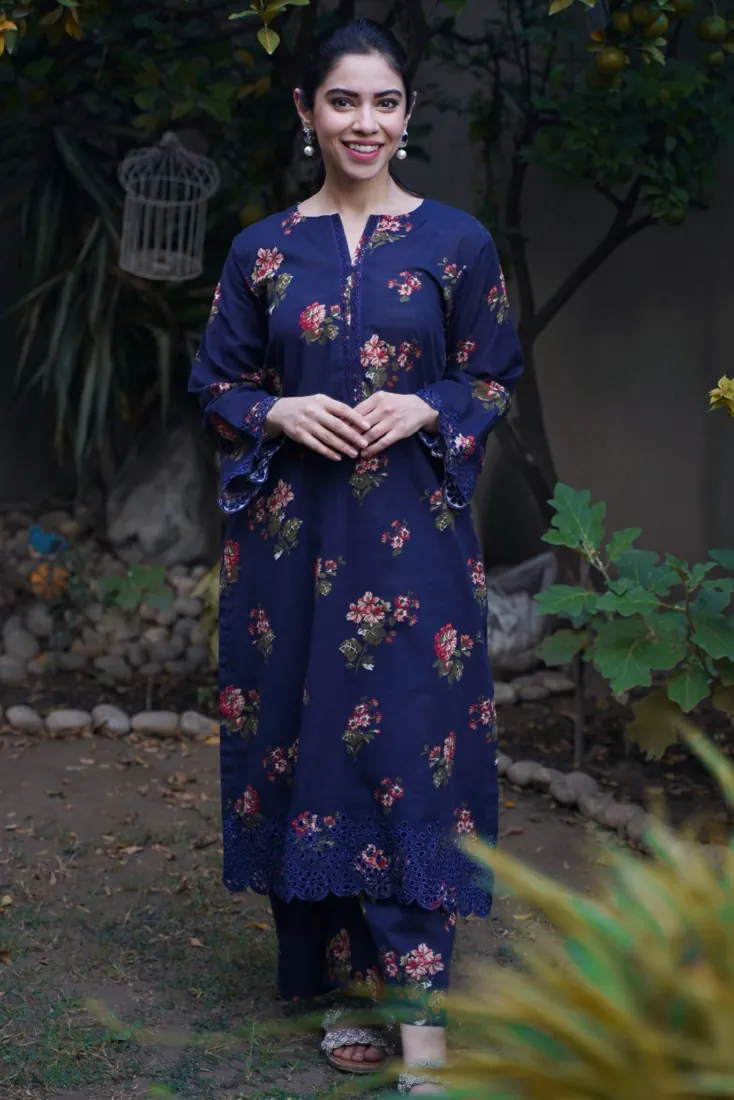 Navy Blue Embroidered Printed Slub Khaddar 2-Piece Winter Collection - image 1