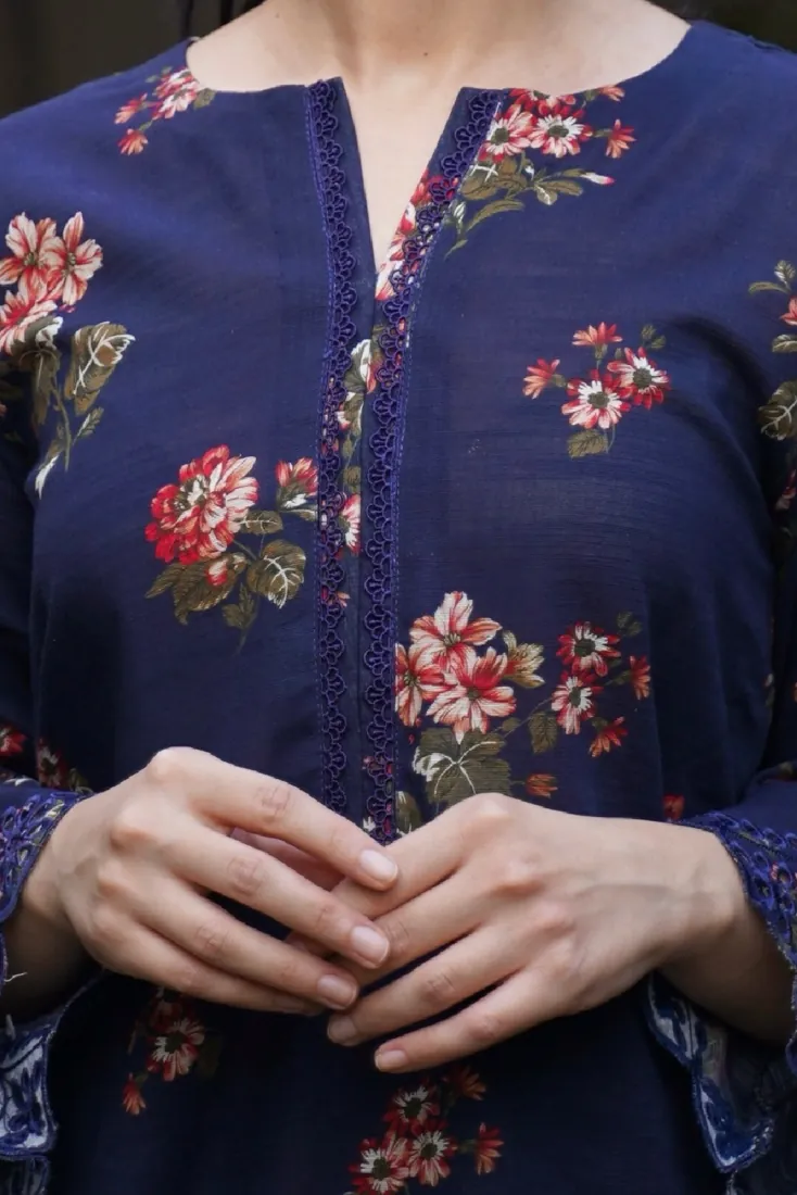 Navy Blue Embroidered Printed Slub Khaddar 2-Piece Winter Collection - image 2
