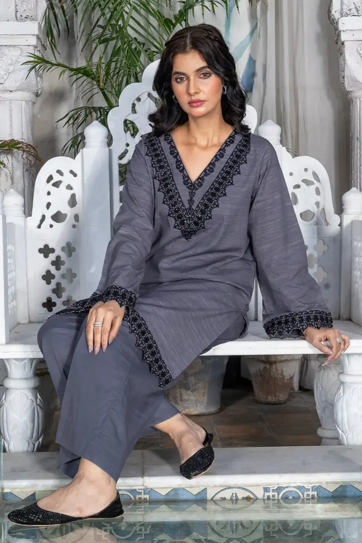 Grey Embroidered Khaddar 3-Piece Winter Collection - image 3