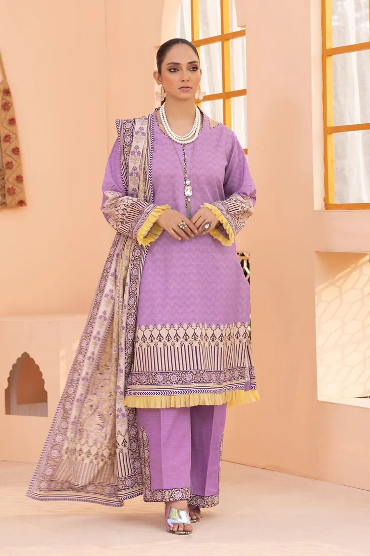 Lilac Printed Khaddar 3-Piece Winter Collection - image 1