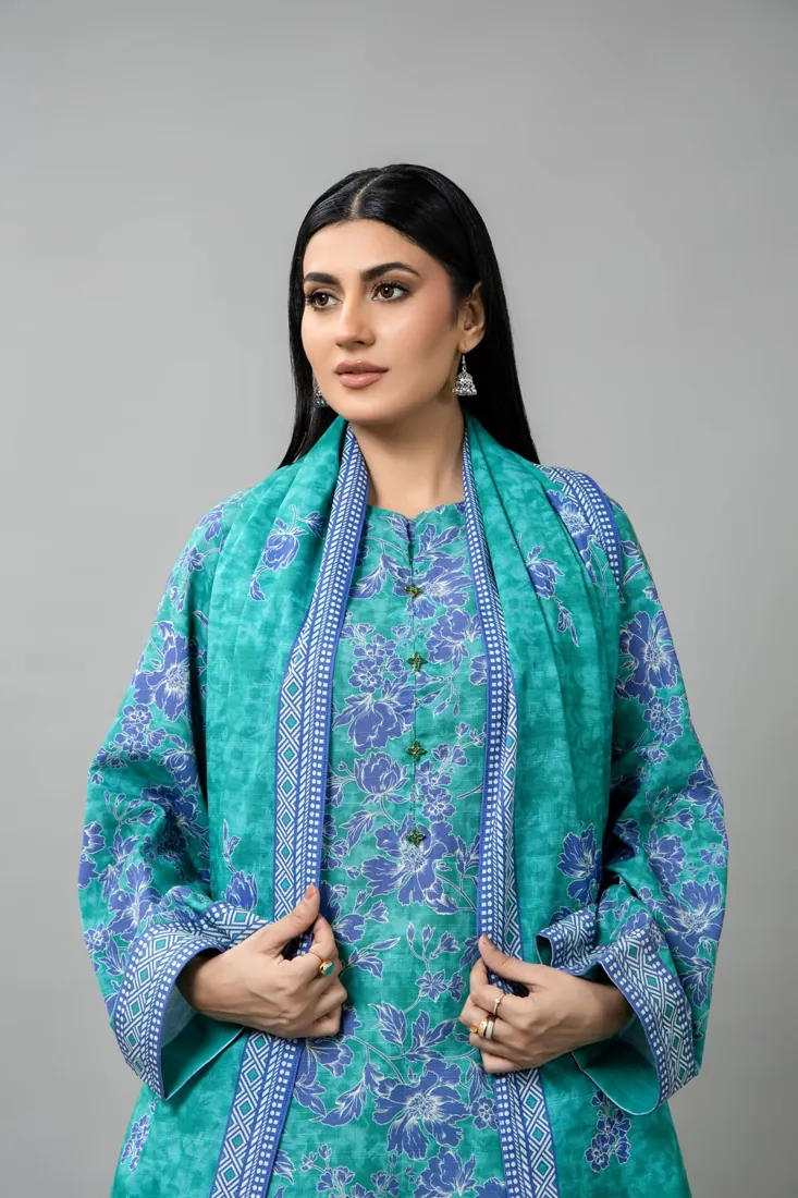 Teal Green Printed Slub Khaddar 3-Piece Winter Collection - image 4