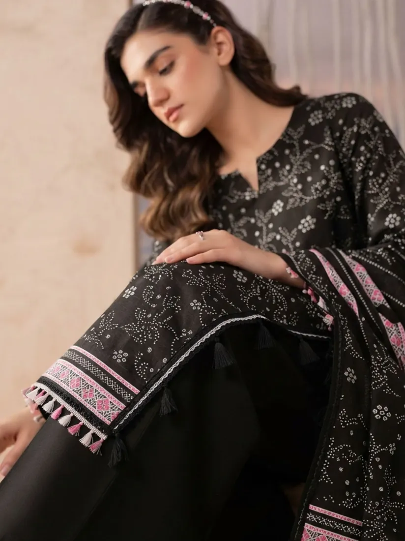 Black Printed Khaddar 3-Piece Winter Collection - image 3