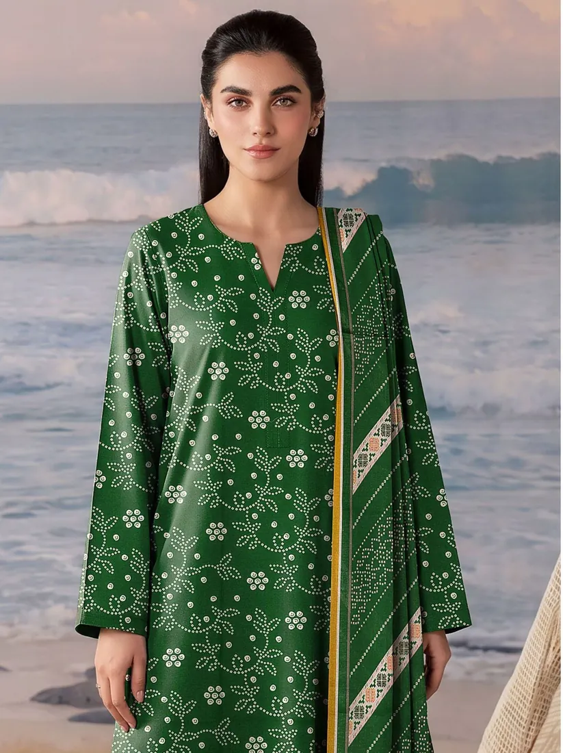 Green Printed Khaddar 3-Piece Winter Collection - image 2