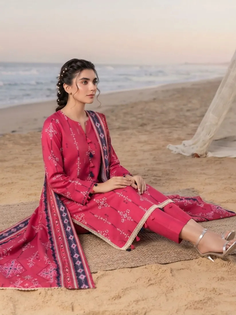 Hot Pink Printed Khaddar 3-Piece Winter Collection - image 1