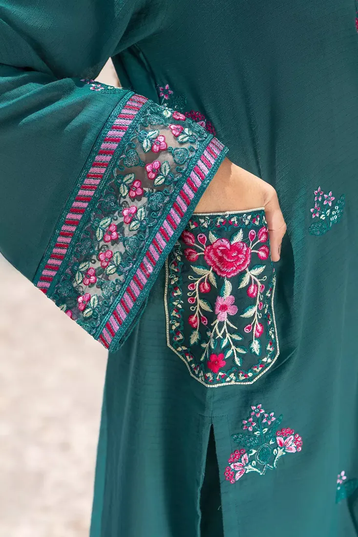 Dark Green Embroidered Slub Cambric 3-Piece Winter Collection - image 6