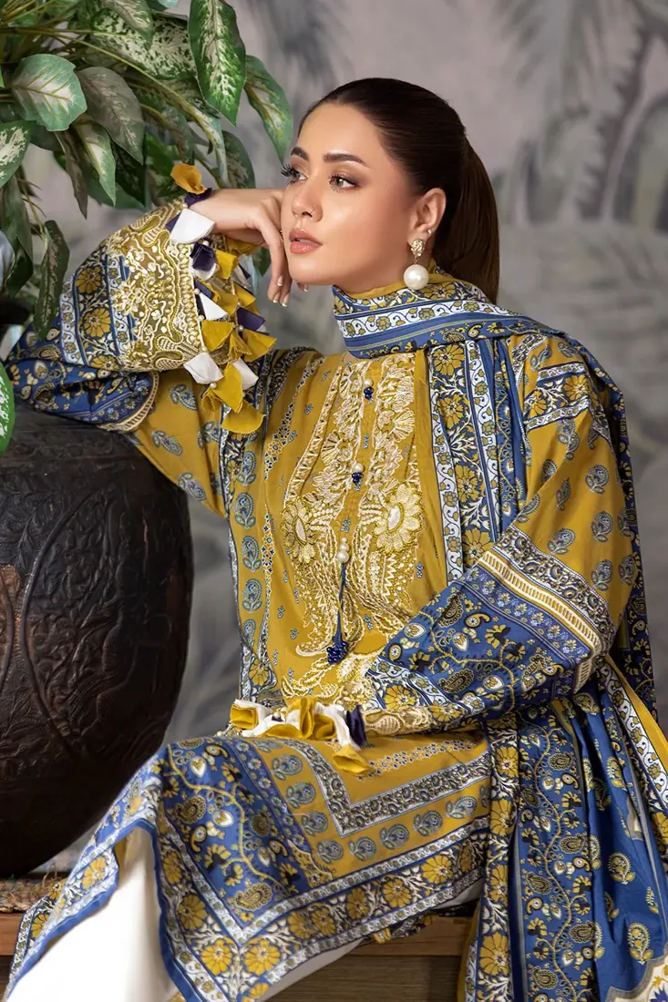 Mustard Yellow Embroidered Printed Cambric 3-Piece Winter Collection - image 4