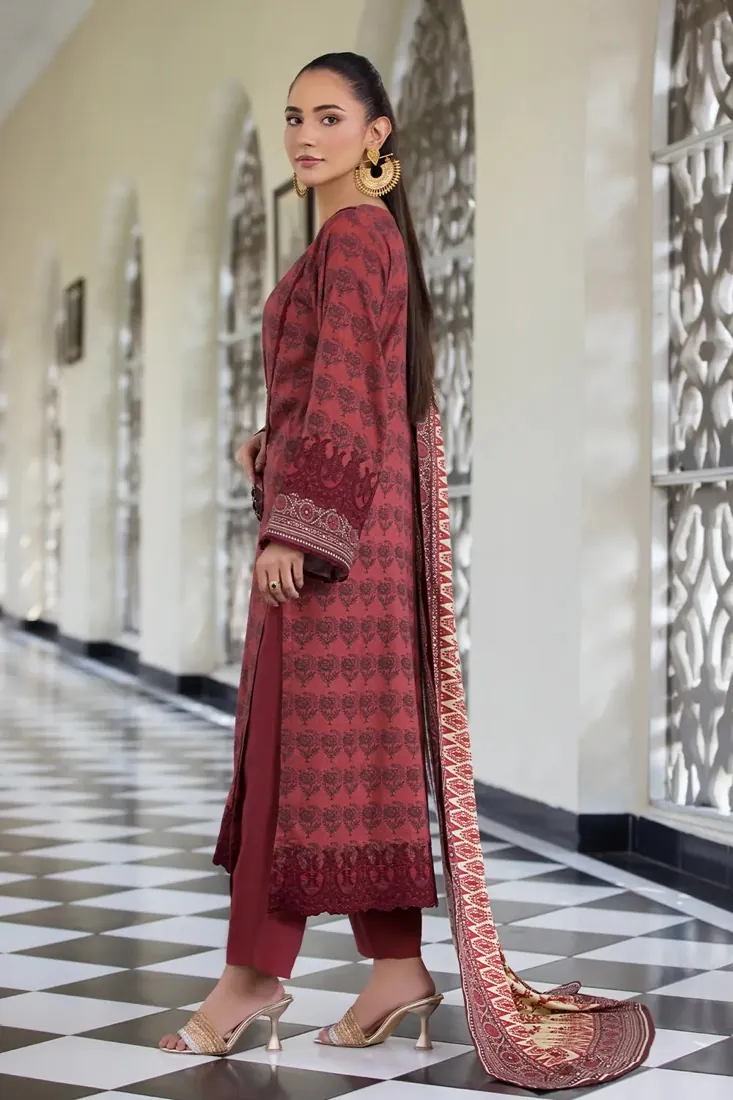 Maroon Embroidered Printed Linen 3-Piece Winter Collection - image 2