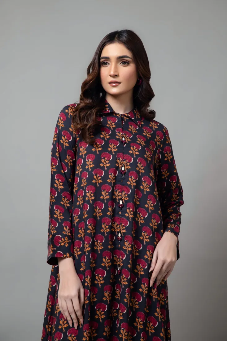 Black and Maroon Printed Linen 2-Piece Winter Collection - image 4