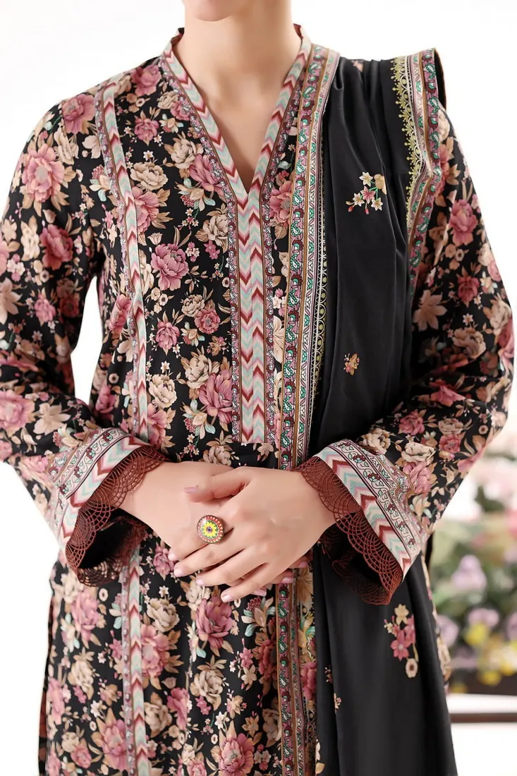 Black Printed Cambric 3-Piece Winter Collection - image 2