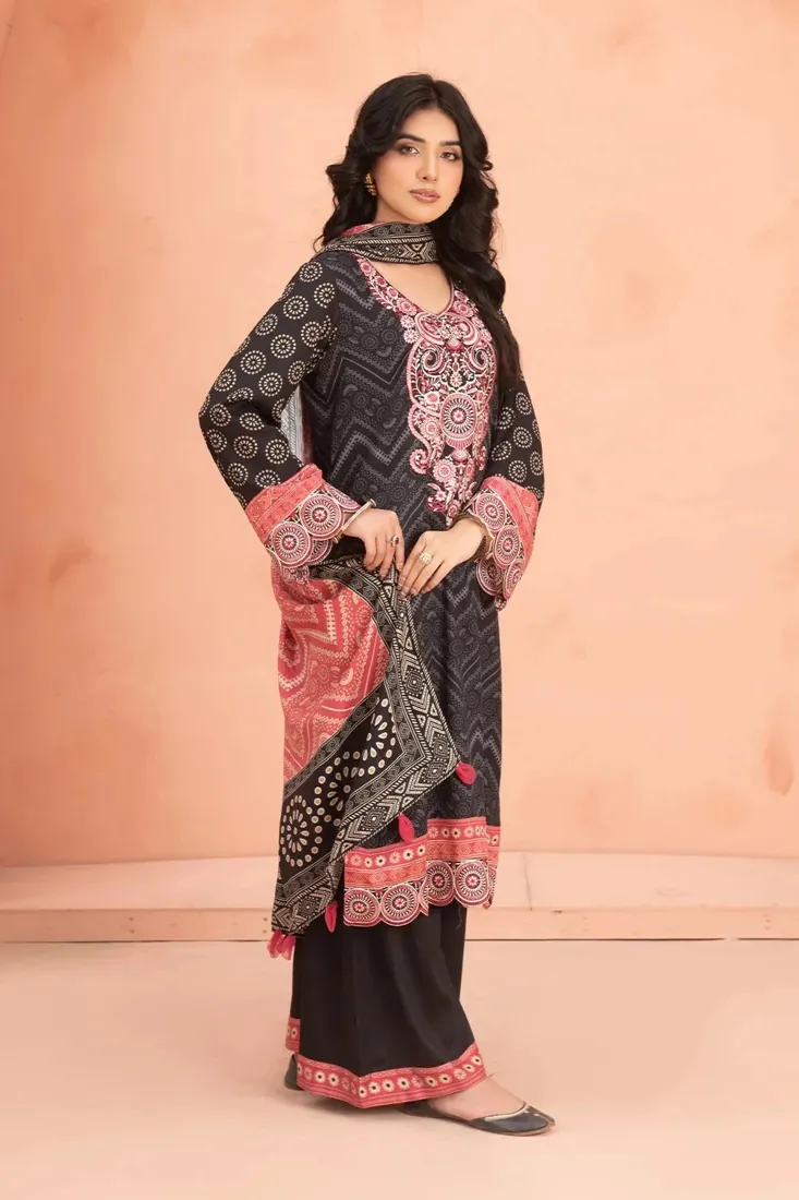 Black Embroidered Printed Linen 3-Piece Winter Collection - image 4