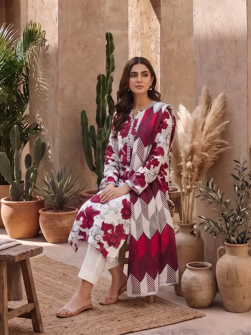 Ivory Printed Linen 3-Piece Winter Collection - image 3