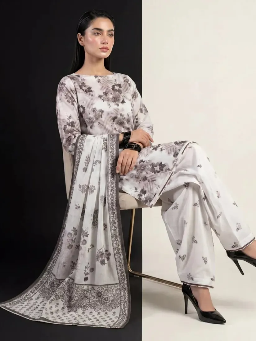 Off-White Printed Silk Lawn 3-Piece Suit - image 5